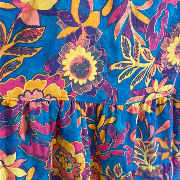 NWOT Terra & Sky Multicolor Floral Top - Picture 4 of 7